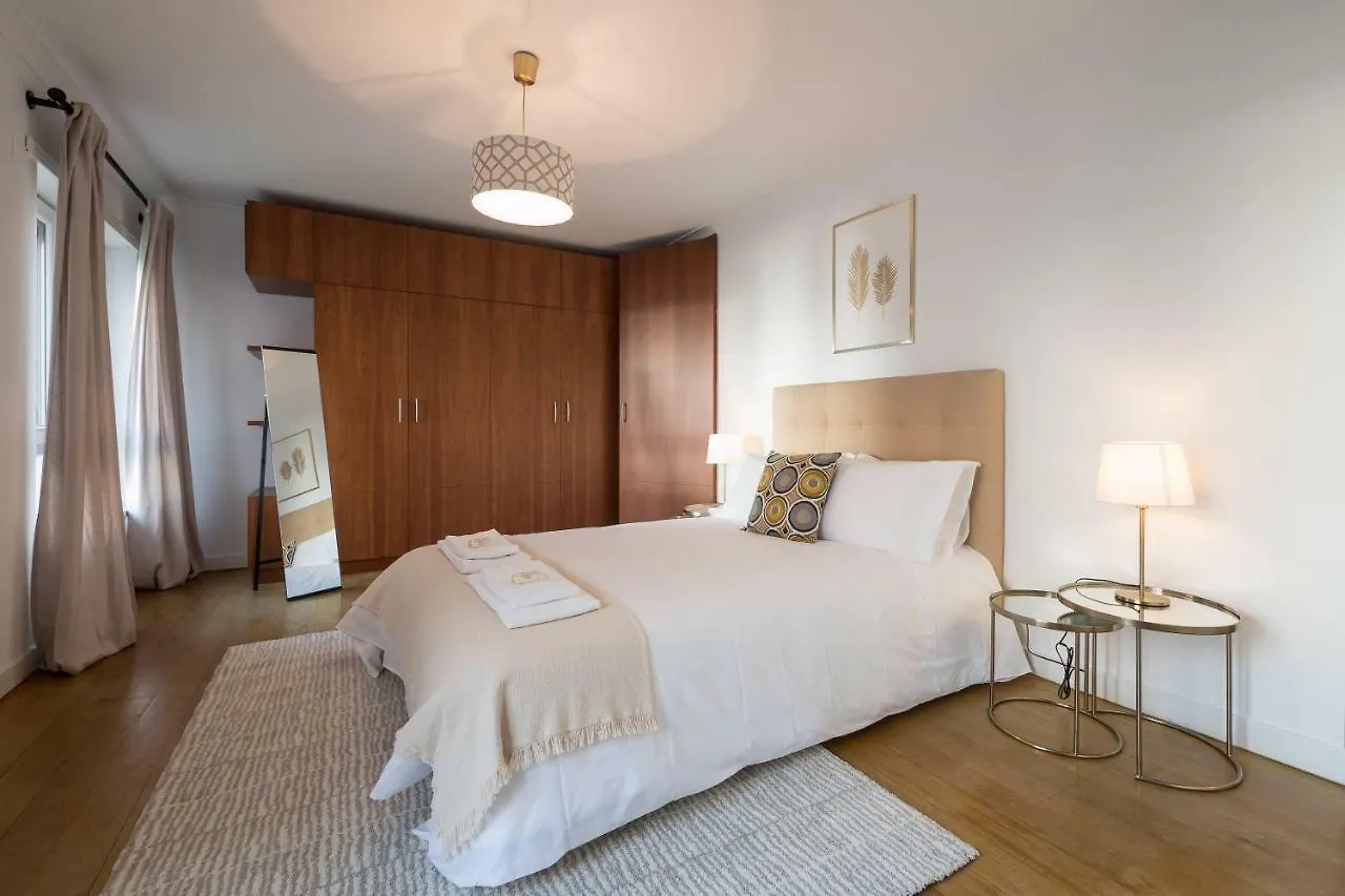 Orange Tree - T3 Daire Lisboa Portekiz